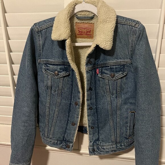 Levi's Original Sherpa Trucker Jacket - Picture 1 of 4
